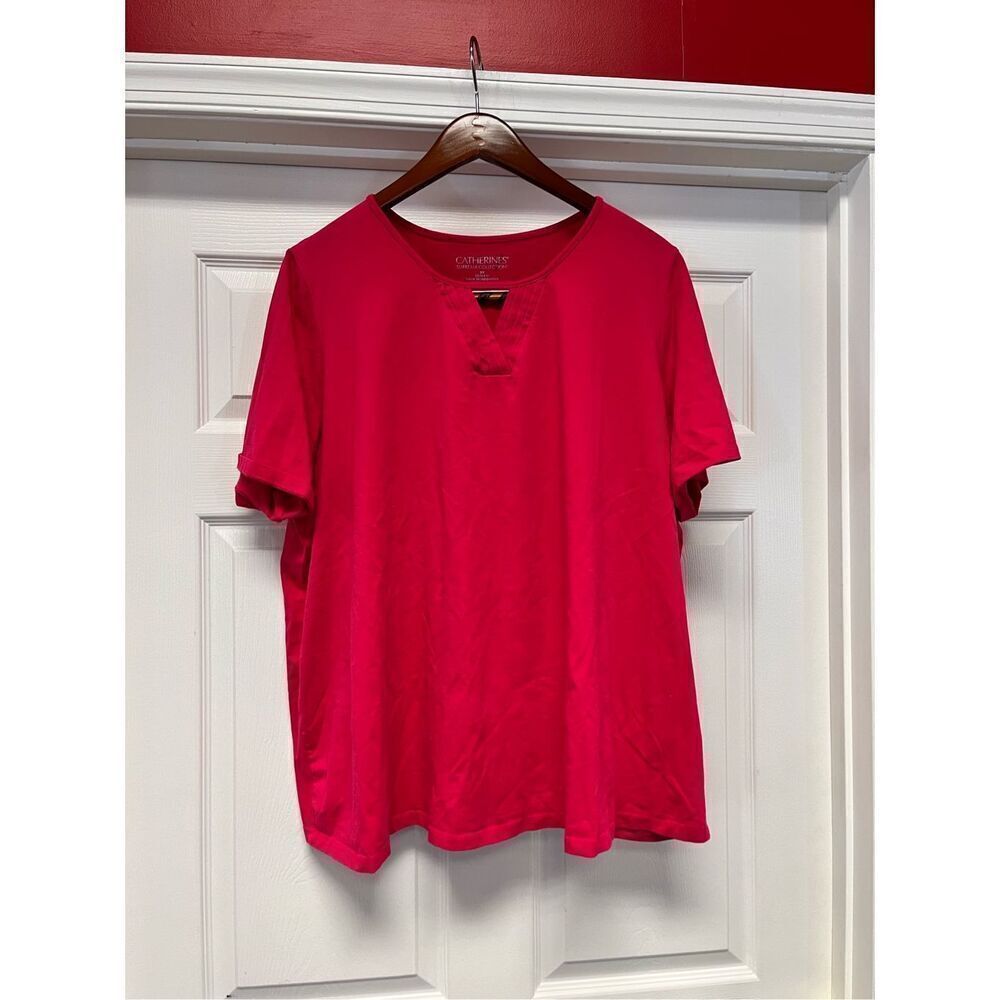 Catherine’s Suprema Collection Raspberry V -Neck Shirt sz 2X 22/ 24 EUC